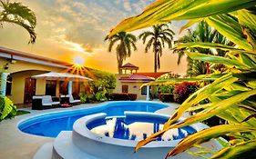 Las Brisas Resort&Villas
